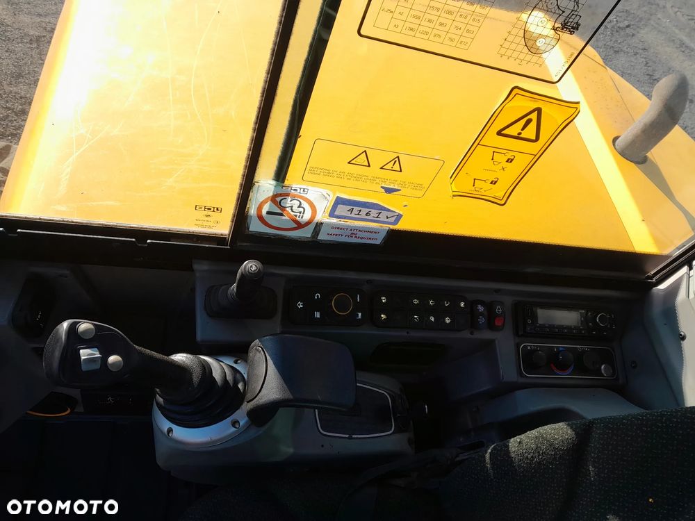 JCB 90Z-2  2022R - 23