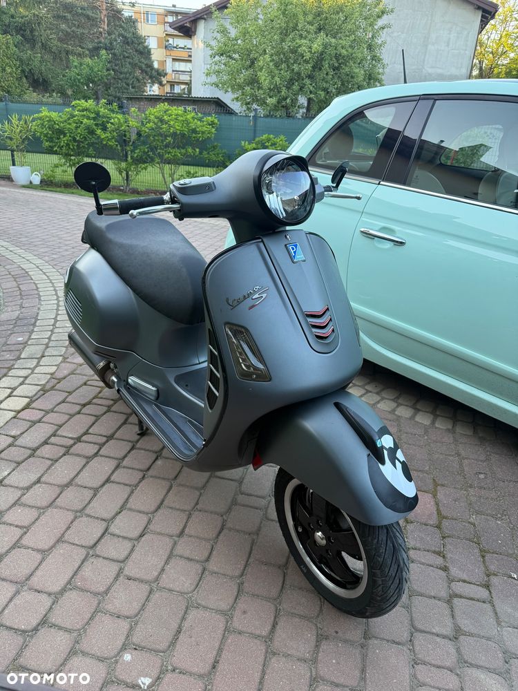 Vespa GTS - 2