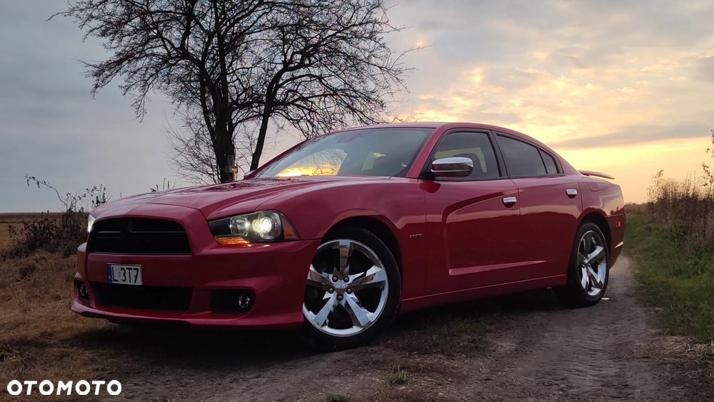 Dodge Charger - 8