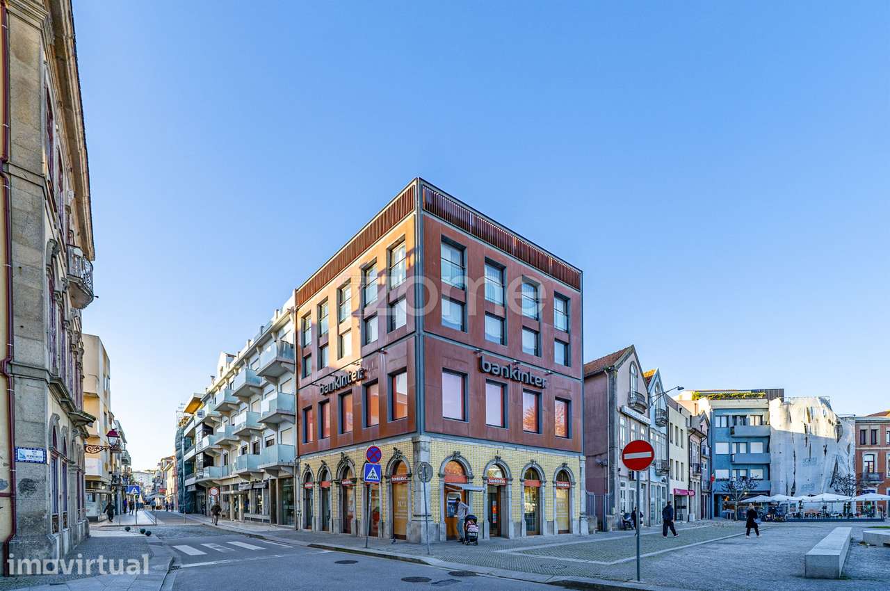 Apartamento T3 Triplex  - Centro Histórico da Póvoa de Varzim - Grande imagem: 3/46