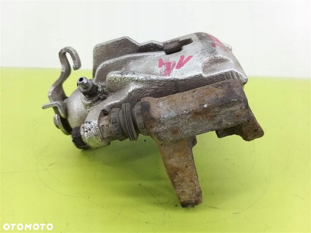 Zacisk hamulcowy tył lewy VW Transporter  T4 1992-2003 - 4