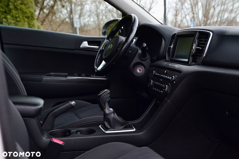 Kia Sportage 1.7 CRDI 2WD Dream-Team Edition - 10