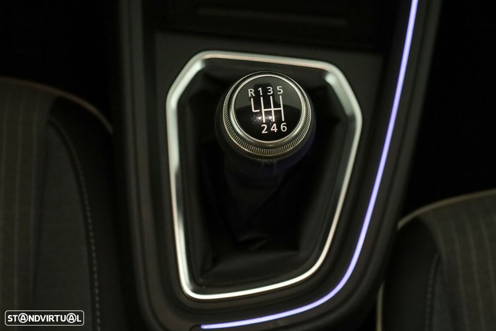 Renault Clio 1.0 TCe Techno Bi-Fuel - 13