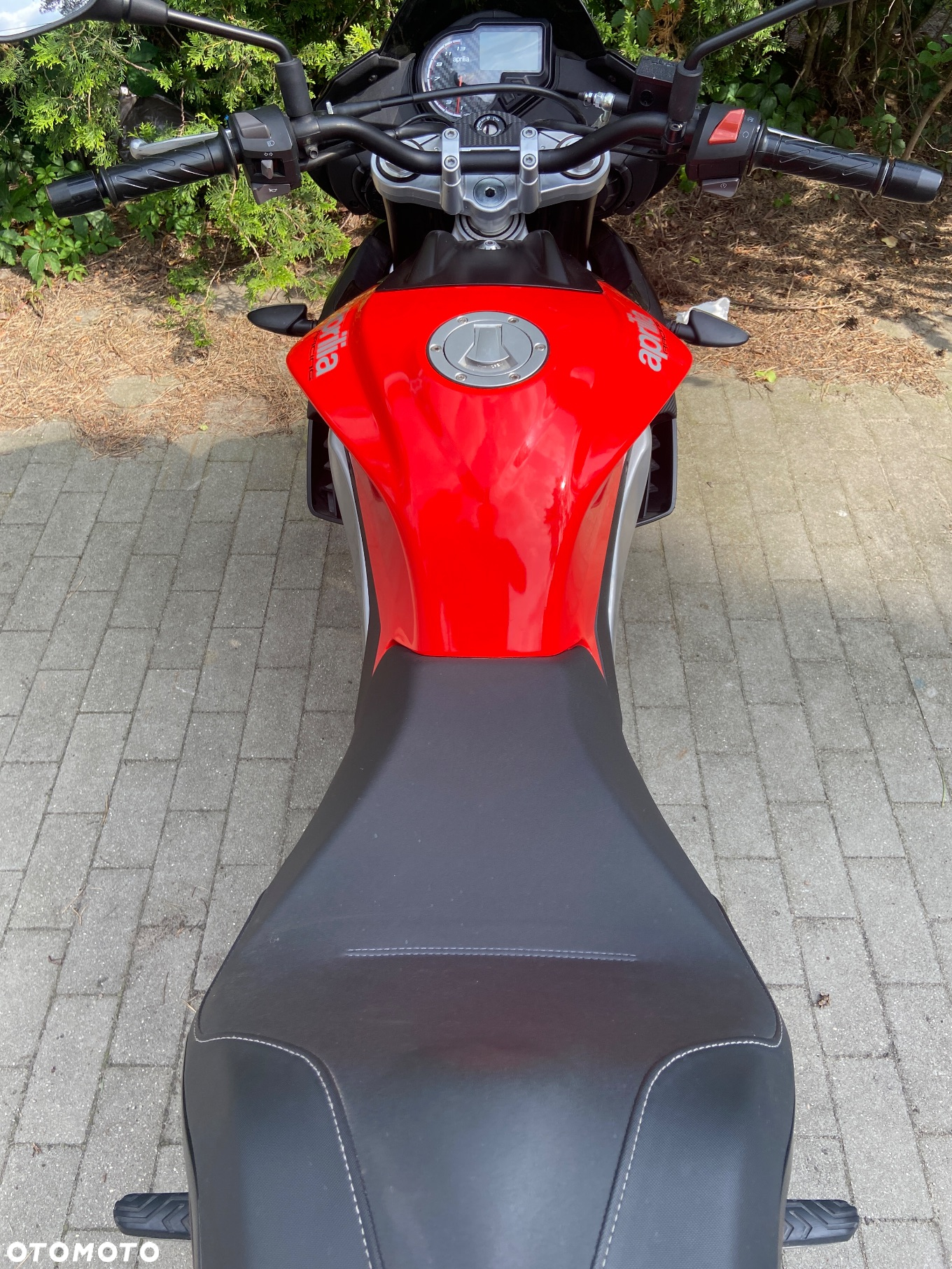 Aprilia Tuono - 8