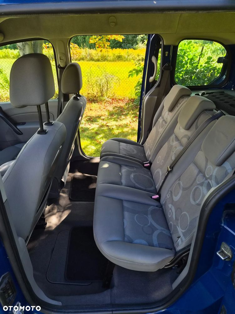 Renault Kangoo 1.6 8V Helios - 16