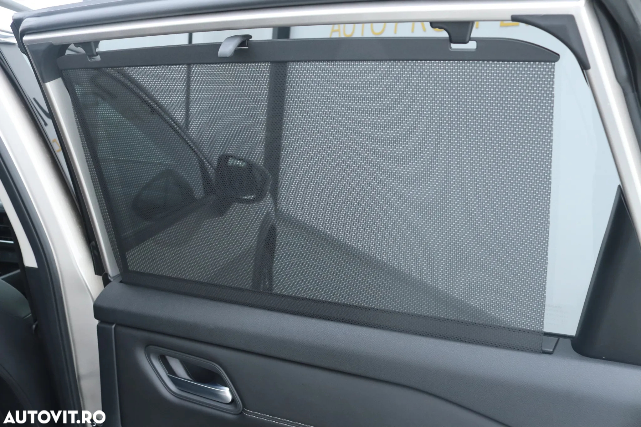 Nissan X-Trail e4ORCE N-Connecta Plus - 22