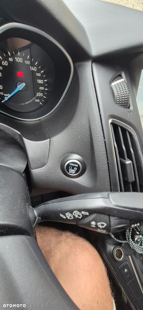 Ford Focus 1.5 EcoBlue STart-Stopp-System TITANIUM - 9