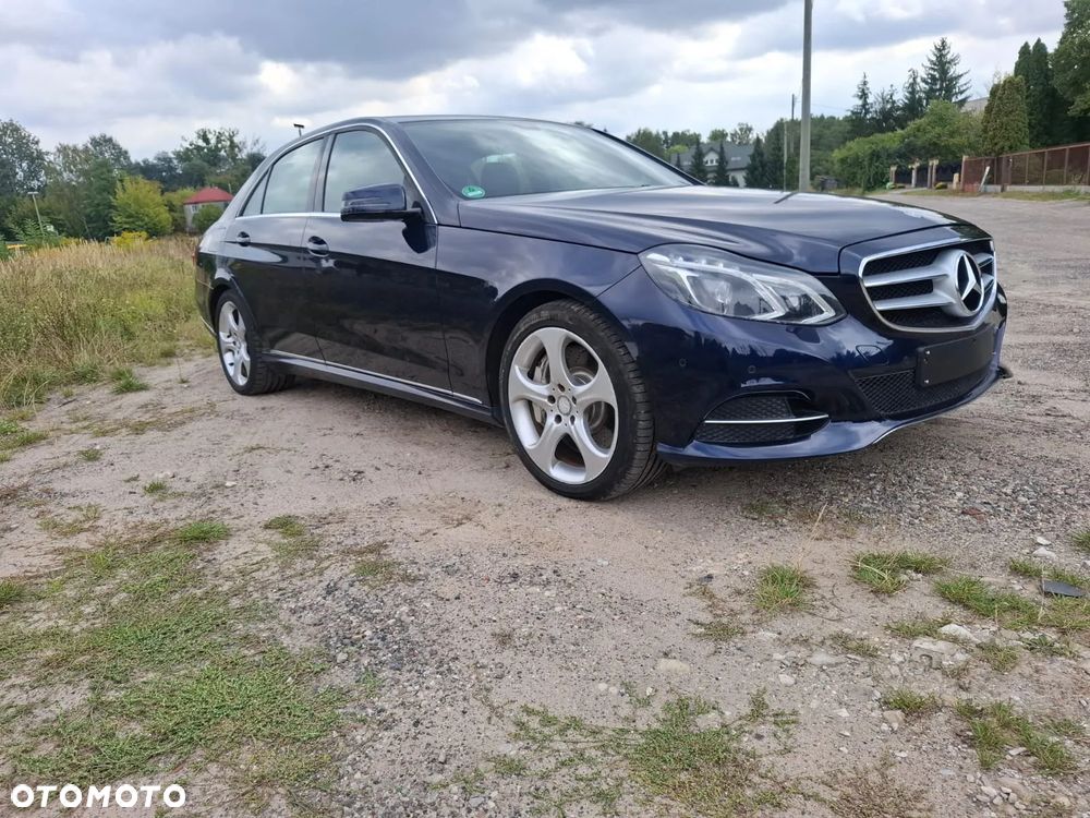 Mercedes-Benz Klasa E 500 BlueEff Avantgarde - 4