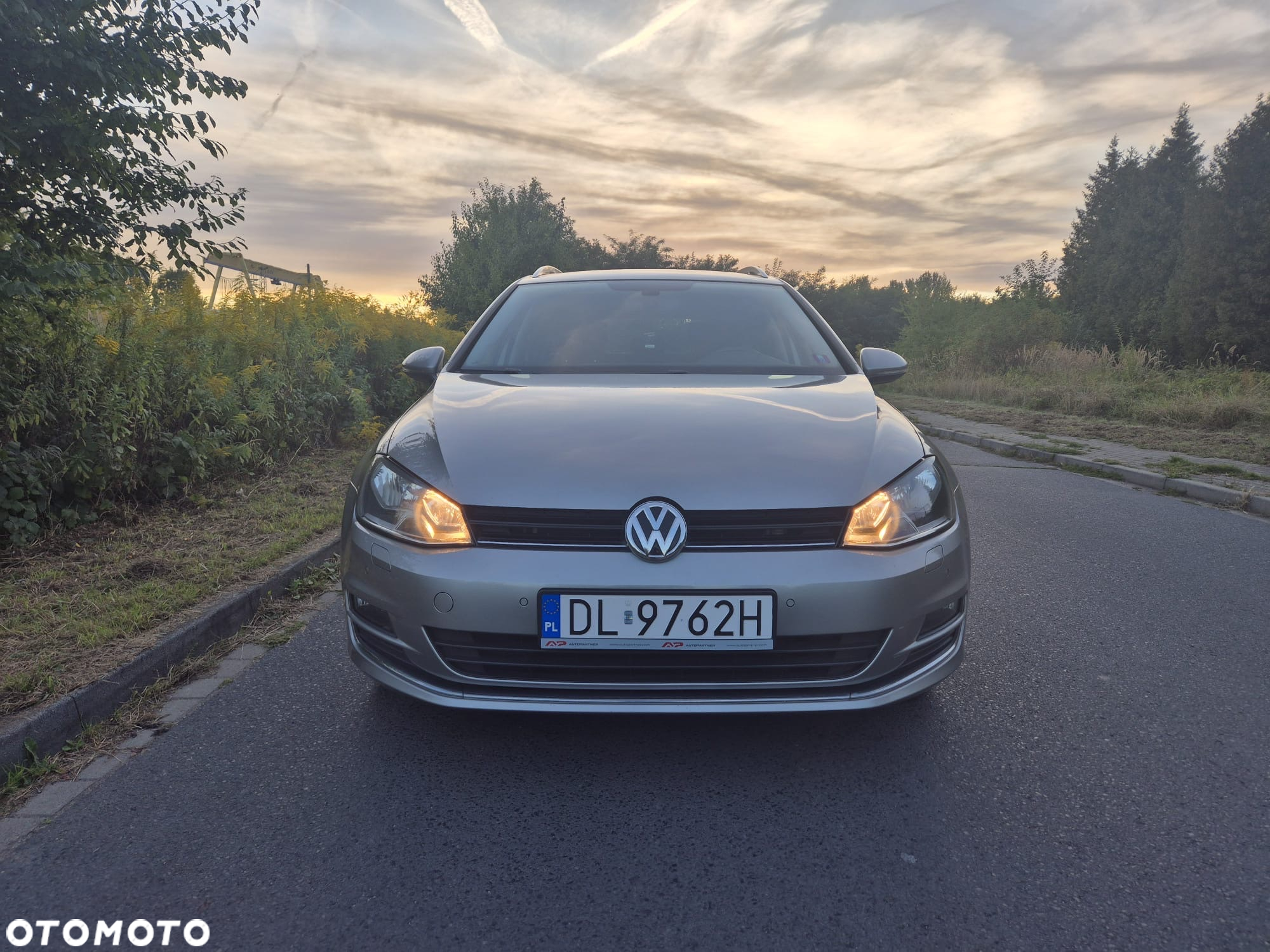 Volkswagen Golf 2.0 TDI BlueMotion Technology Allstar - 16