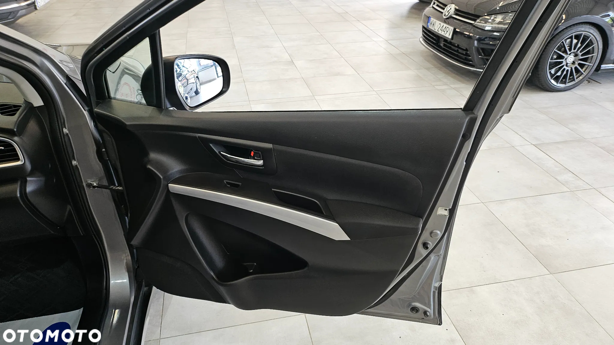 Suzuki SX4 S-Cross 1.0 T Premium - 27