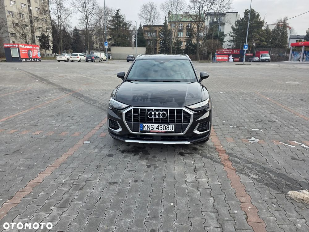 Audi Q3 - 1