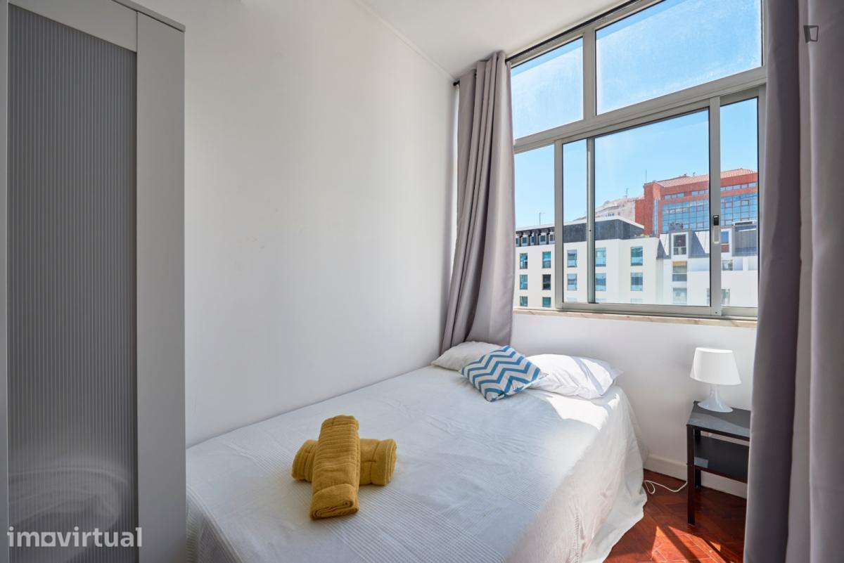 Quarto - localizado em Saldanha Lisbon - Grande imagem: 5/46