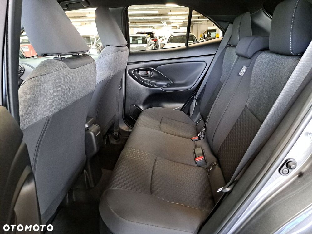 Toyota Yaris Cross Hybrid 1.5 Style - 13