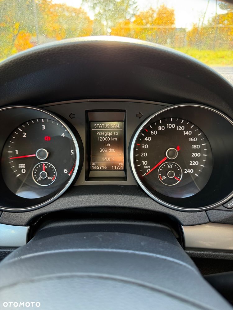 Volkswagen Golf - 17