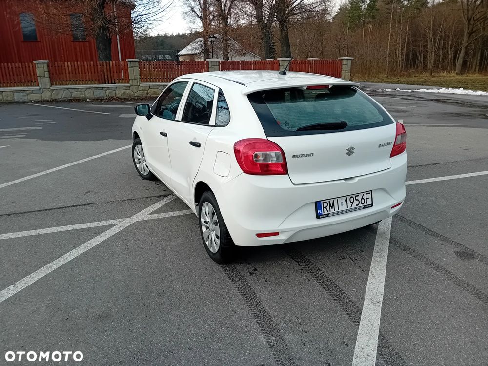 Suzuki Baleno 1.2 Dualjet Basic - 4