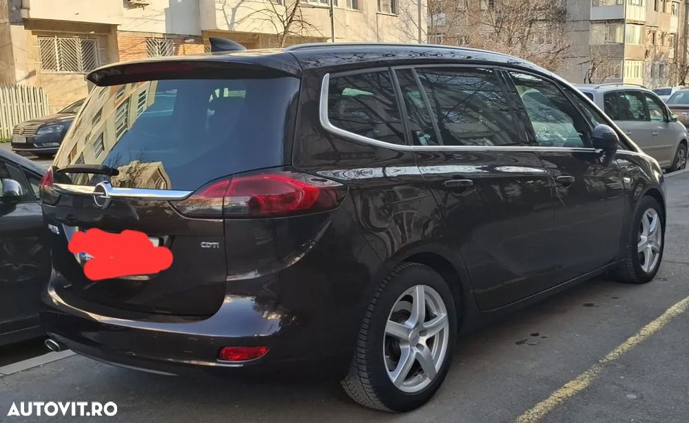 Opel Zafira - 1