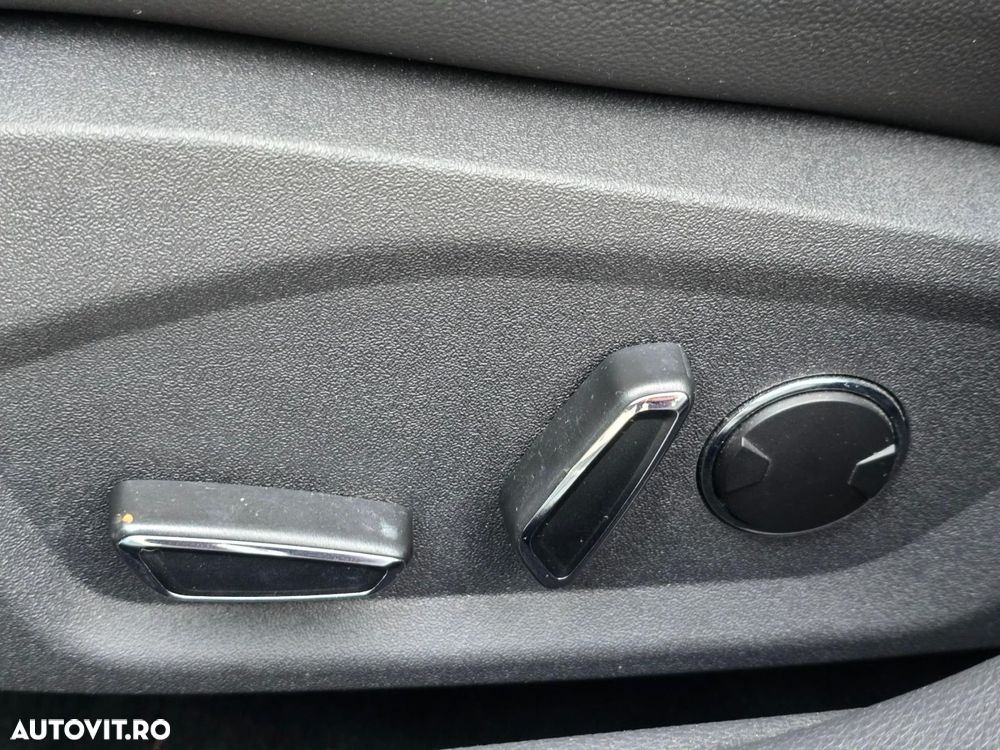 Ford Mondeo 2.0 HEV ST Line High - 9