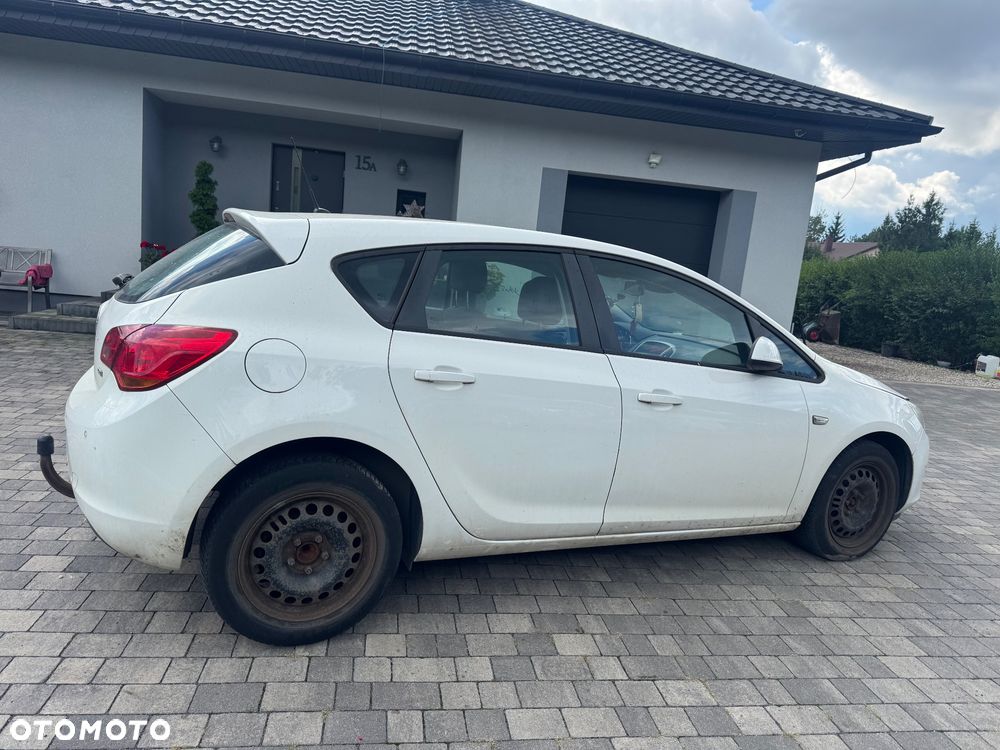 Opel Astra 1.7 CDTI DPF Active - 6