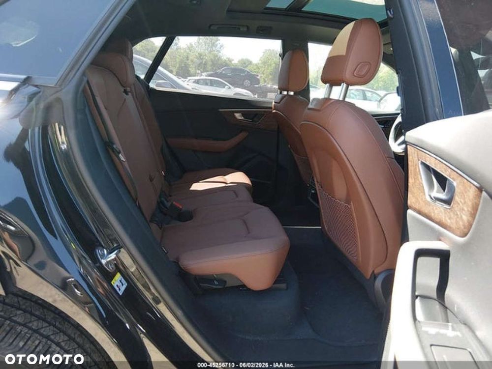 Audi Q8 - 14