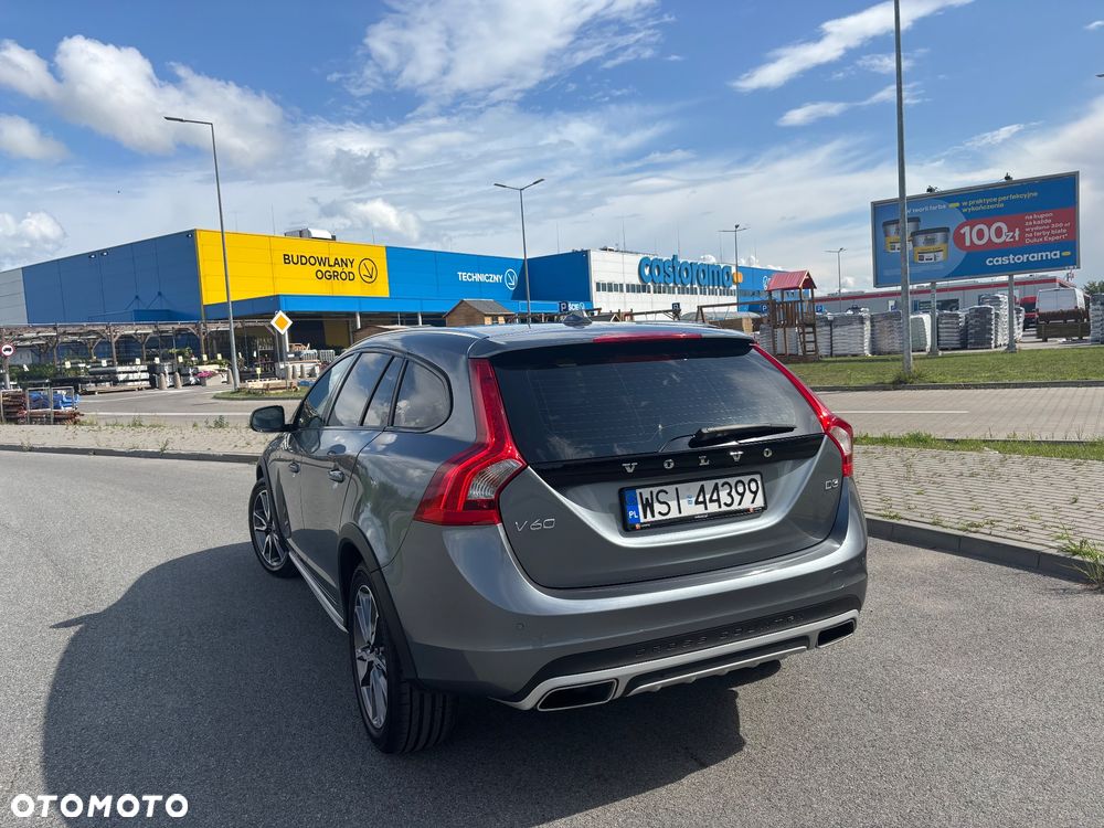 Volvo V60 Cross Country D3 Drive-E Kinetic - 6