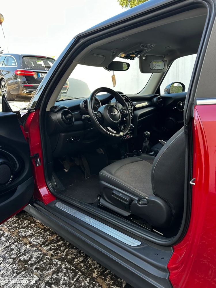 MINI 3 Portas One - 4