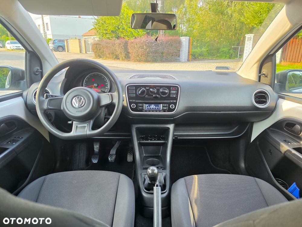 Volkswagen up! - 5