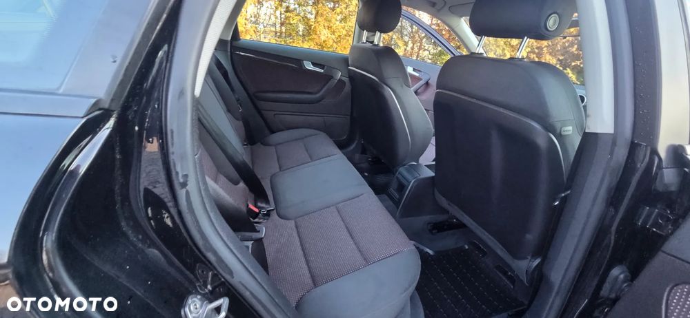 Audi A3 Sportback 2.0 TDI DPF Quattro Attraction - 33