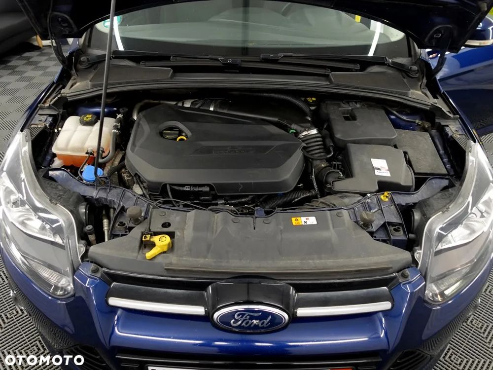 Ford Focus 1.6 EcoBoost Titanium - 39