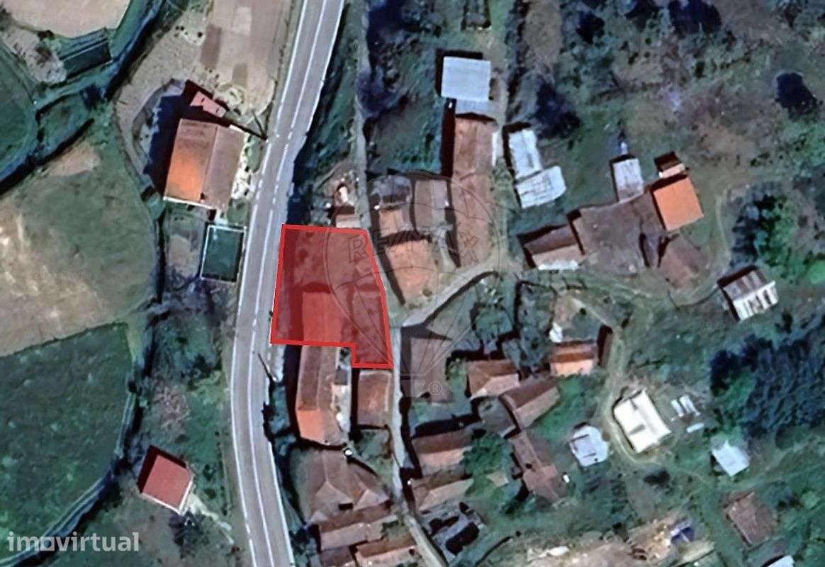 Moradia T2 para venda - Grande imagem: 2/11
