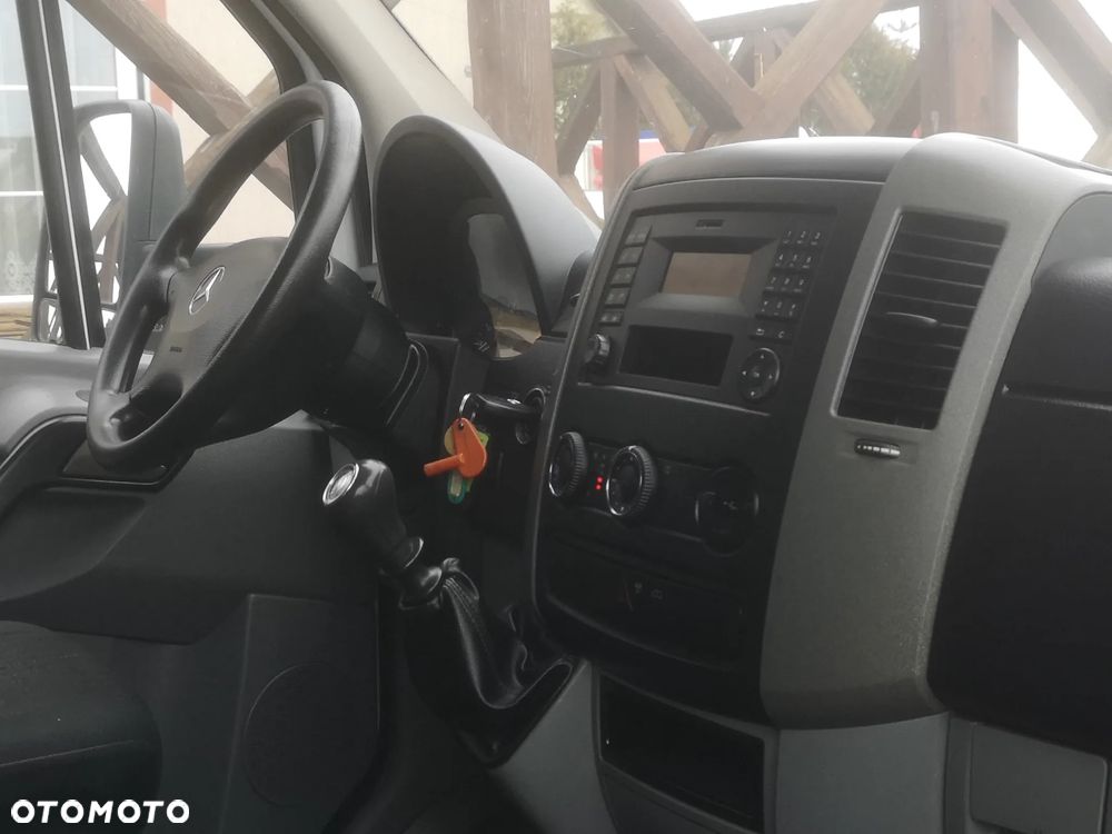 Mercedes-Benz Sprinter 513CDi - 13