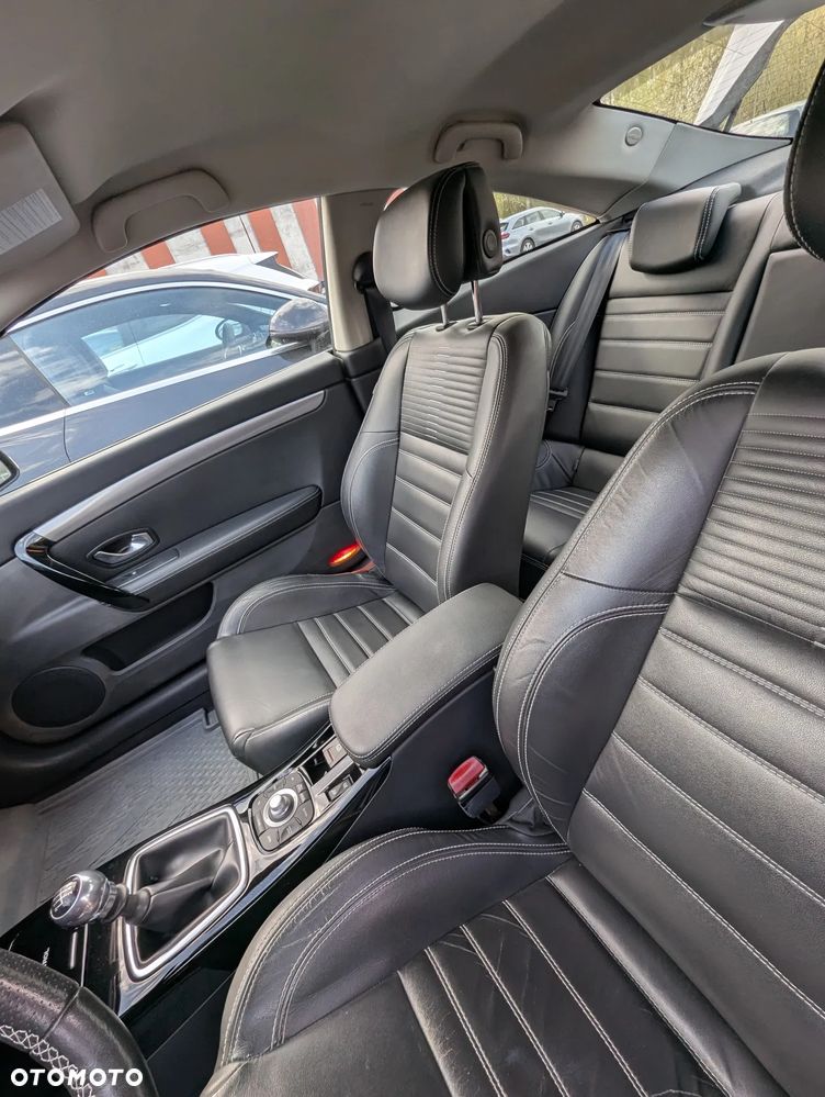 Renault Laguna 2.0T GT - 9