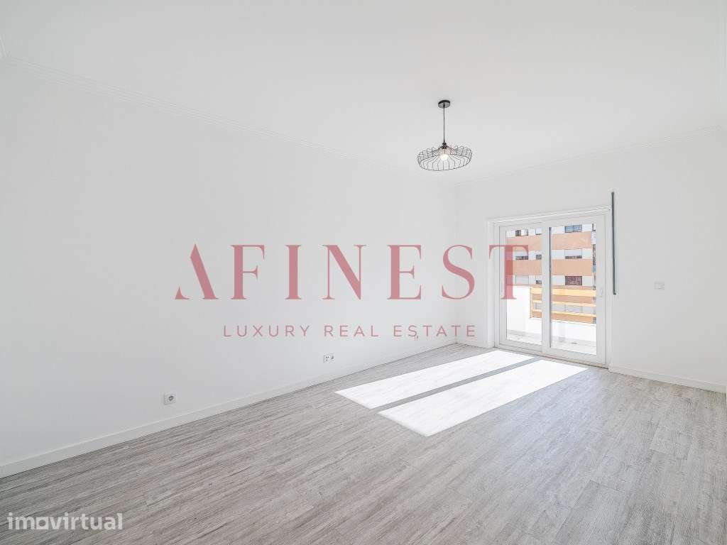 APARTAMENTO T2 NA AMORA - SEIXAL - PAIVAS - VISTA RIO E SOL - Grande imagem: 5/43