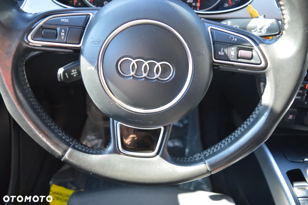 Audi A4 Avant 2.0 TDI DPF quattro S tronic Attraction - 16