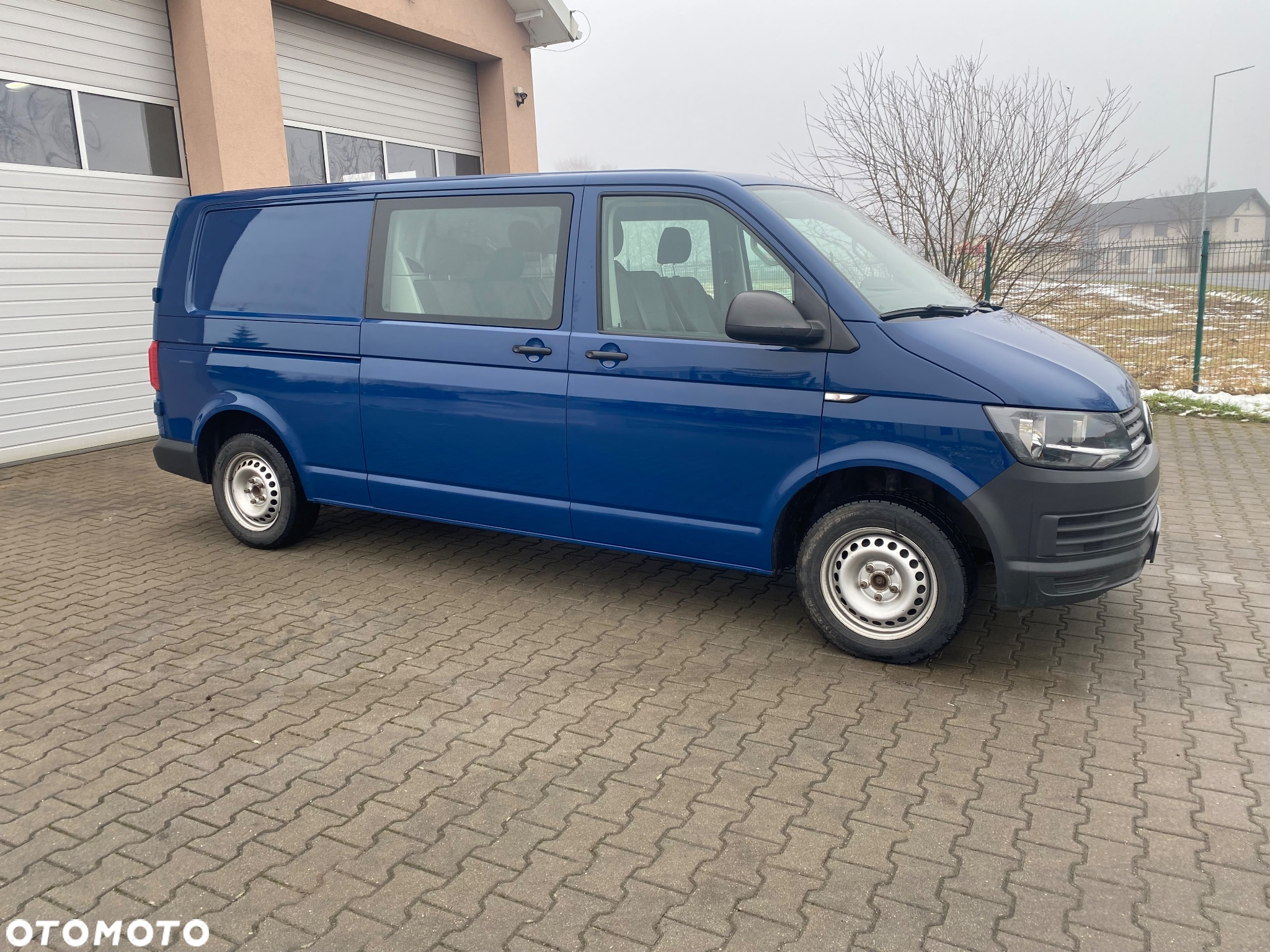 Volkswagen Transporter - 9