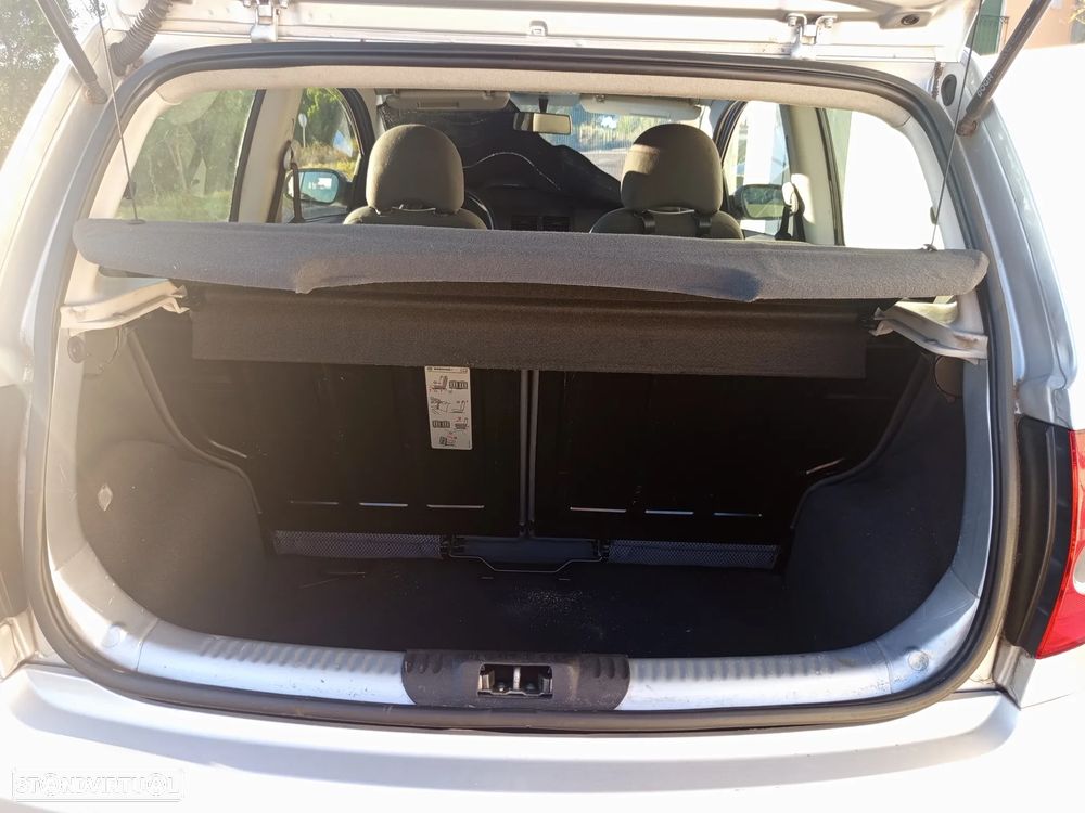 VW Fox 1.2 T.Liso - 9