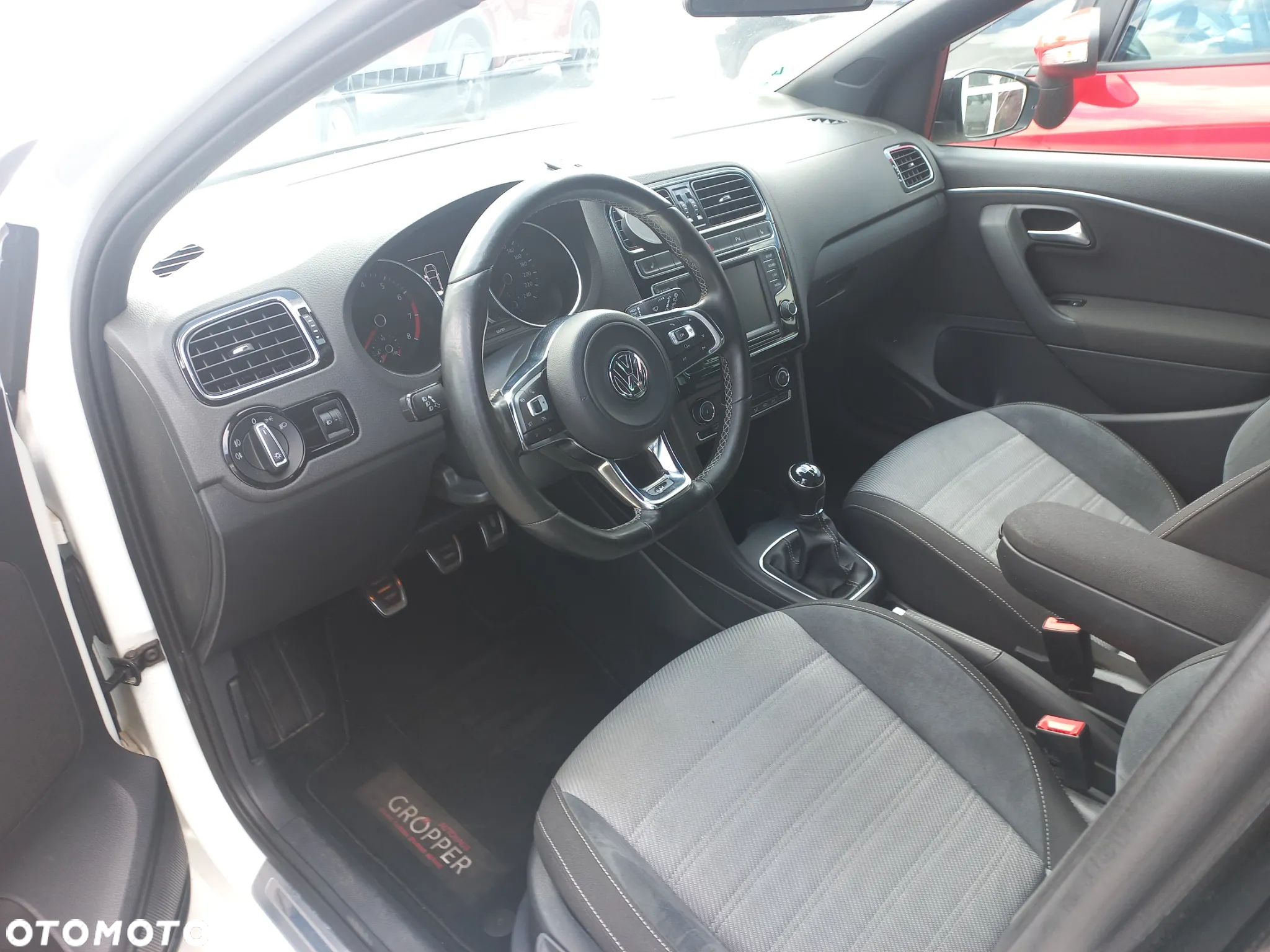 Volkswagen Polo 1.2 TSI (Blue Motion Technology) Highline - 25