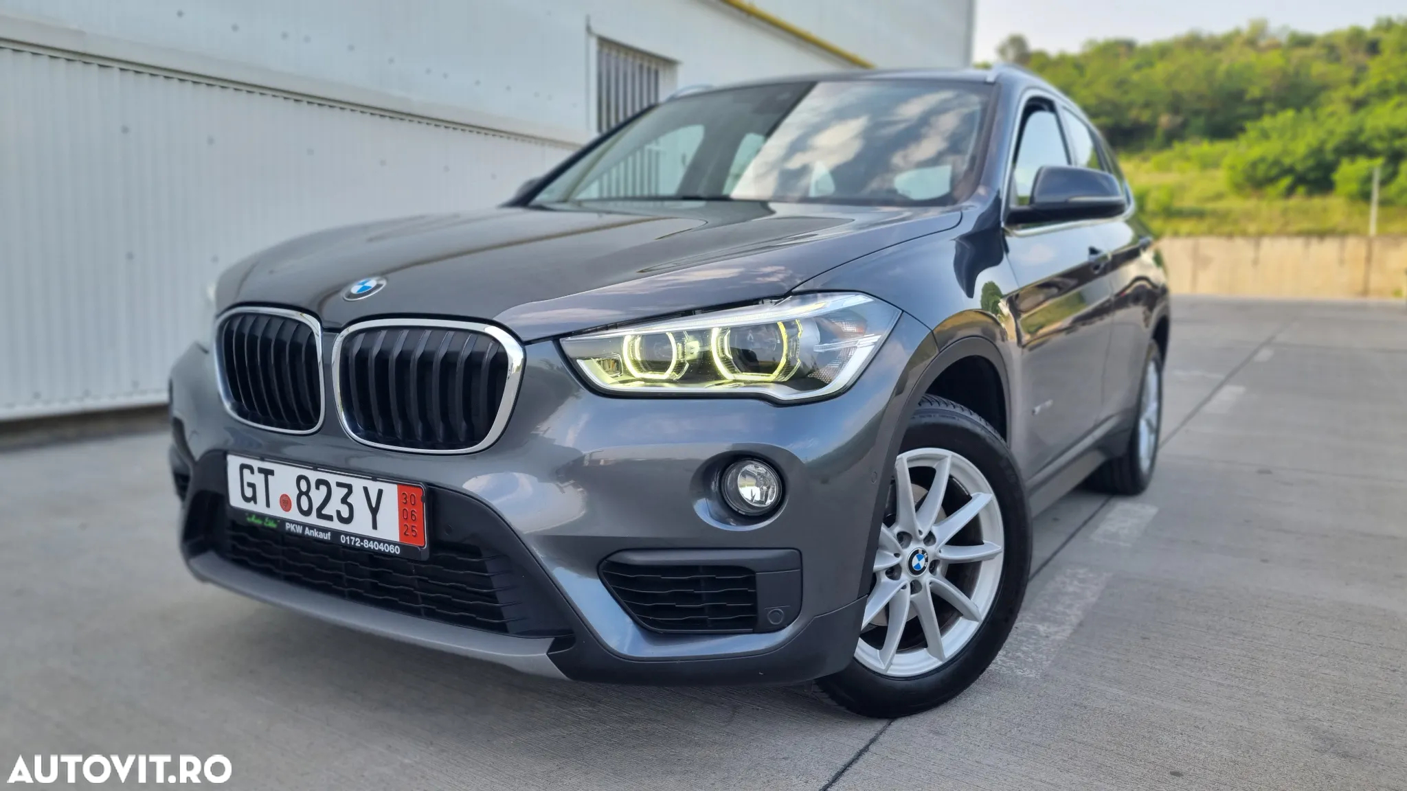 BMW X1 sDrive18i xLine - 2