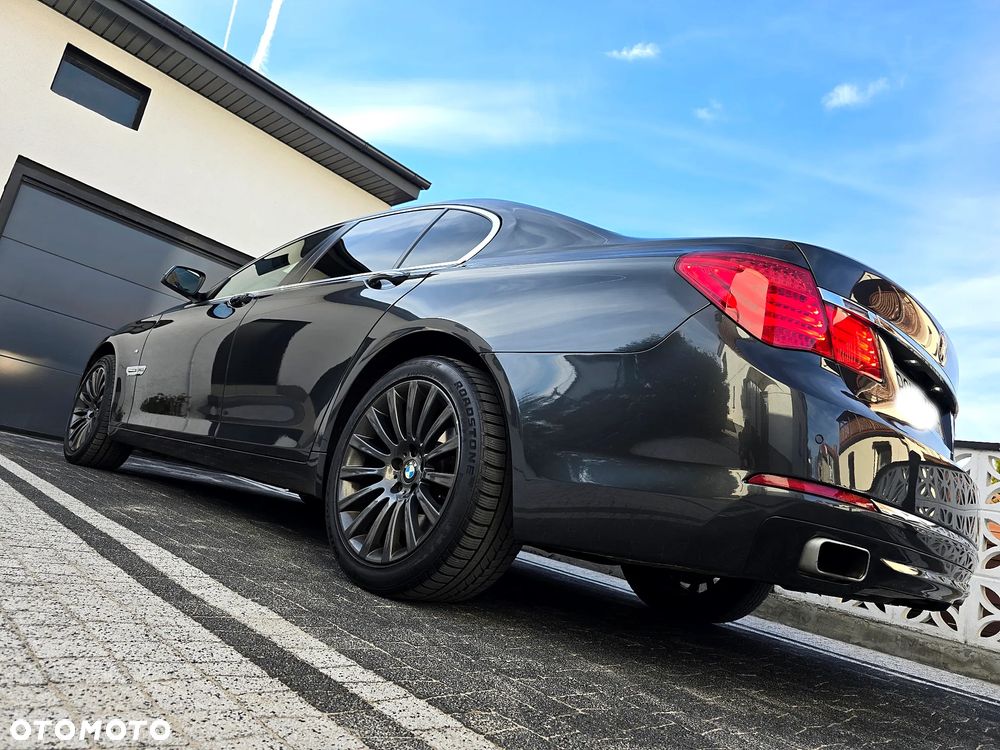 BMW Seria 7 740d xDrive - 4