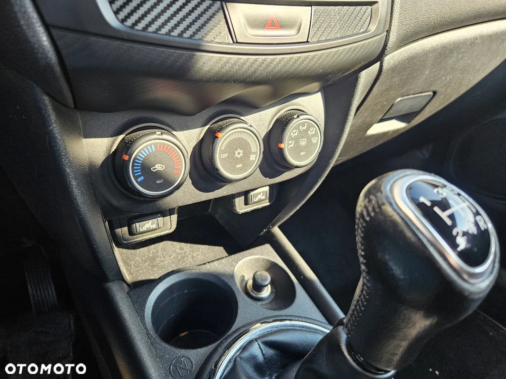 Mitsubishi ASX 1.6 2WD Comfort Edition - 13
