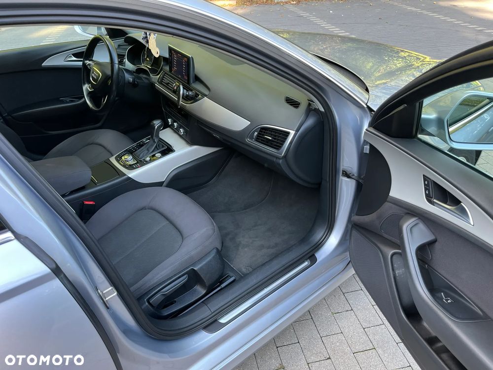 Audi A6 Avant 2.0 TDI Ultra S tronic - 10