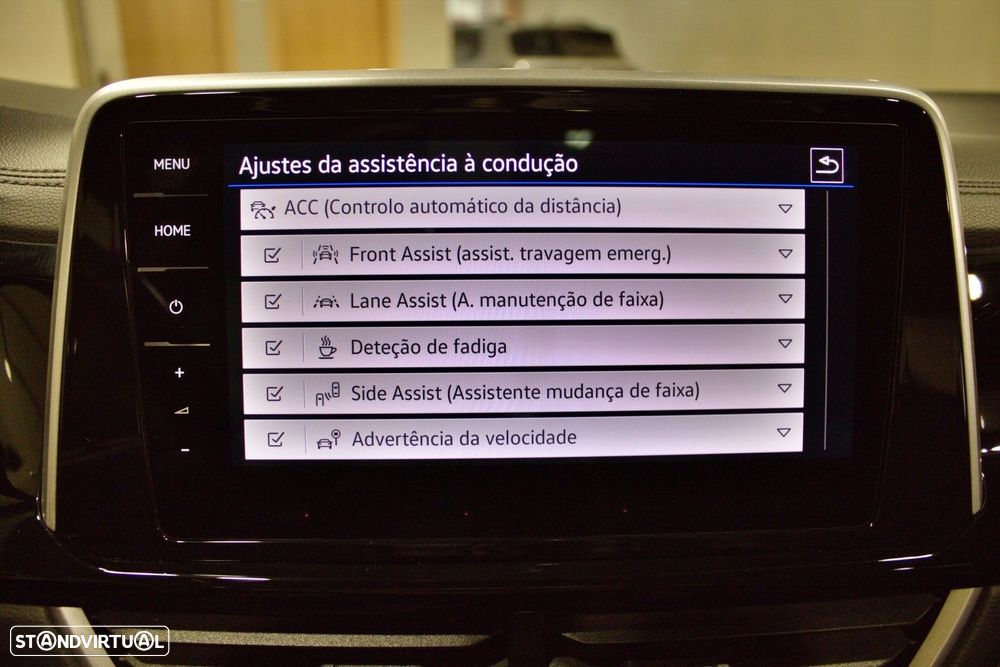 VW T-Roc 2.0 TDI R-Line DSG - 45