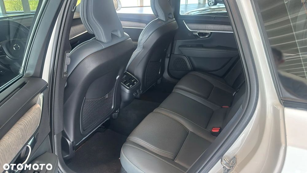 Volvo V90 Cross Country B5 D AWD Geartronic Pro - 10