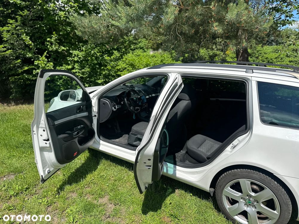 Skoda Octavia 2.0 TDI Ambiente - 9