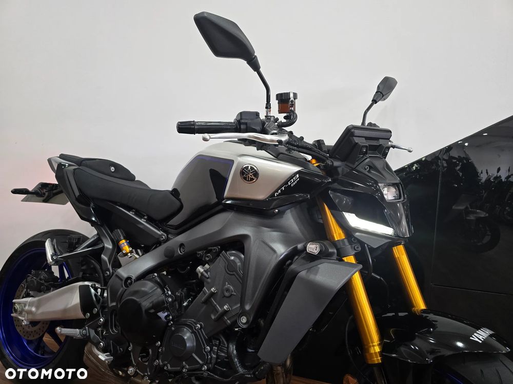 Yamaha MT - 33