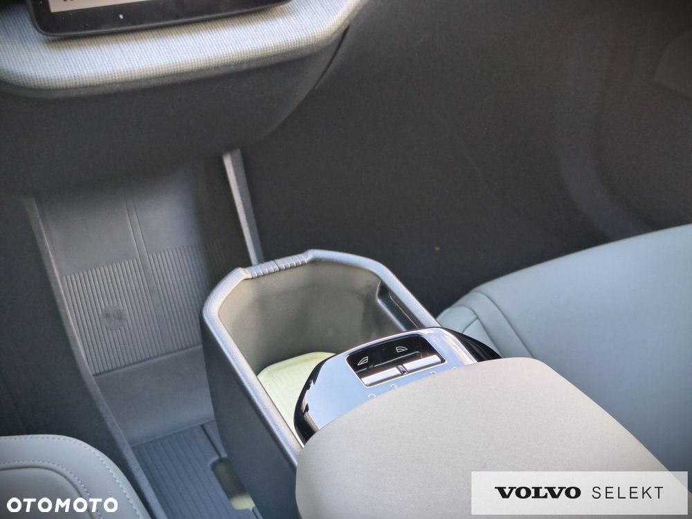 Volvo EX30 - 34
