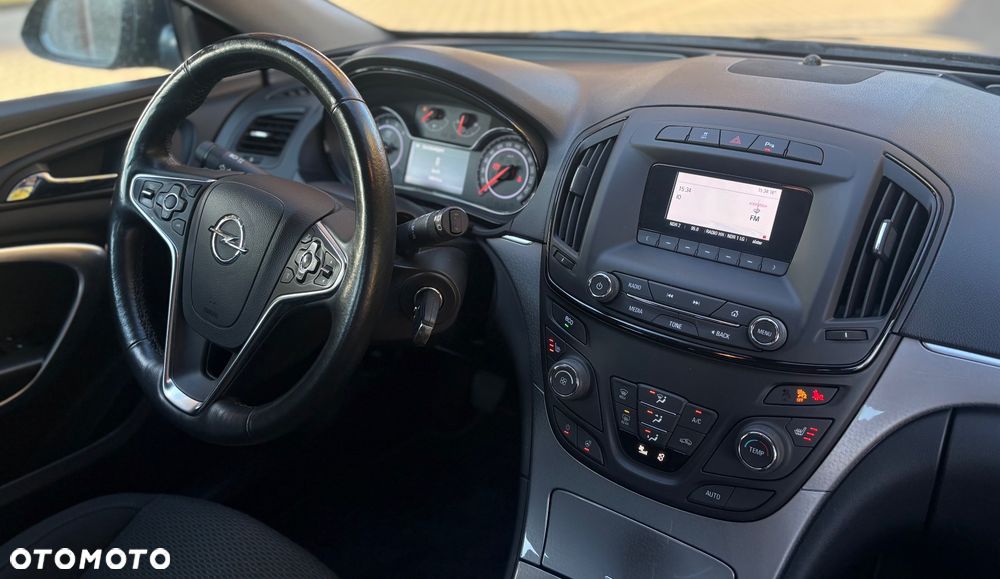 Opel Insignia - 13