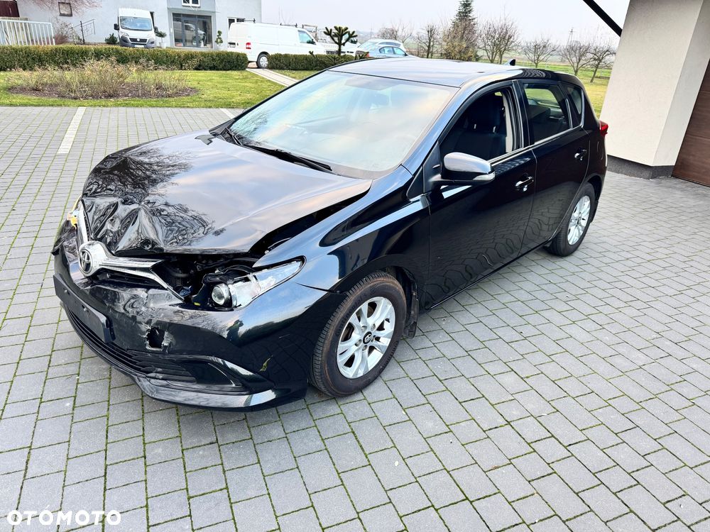 Toyota Auris 1.33 VVT-i Comfort - 1