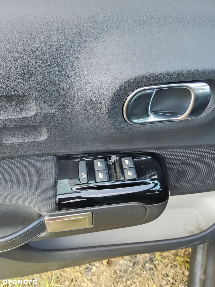 Citroën C3 1.2 PureTech Shine - 7