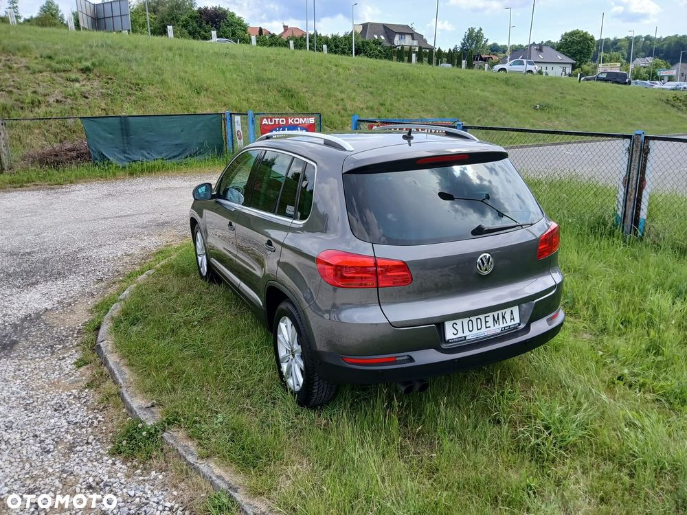 Volkswagen Tiguan - 9