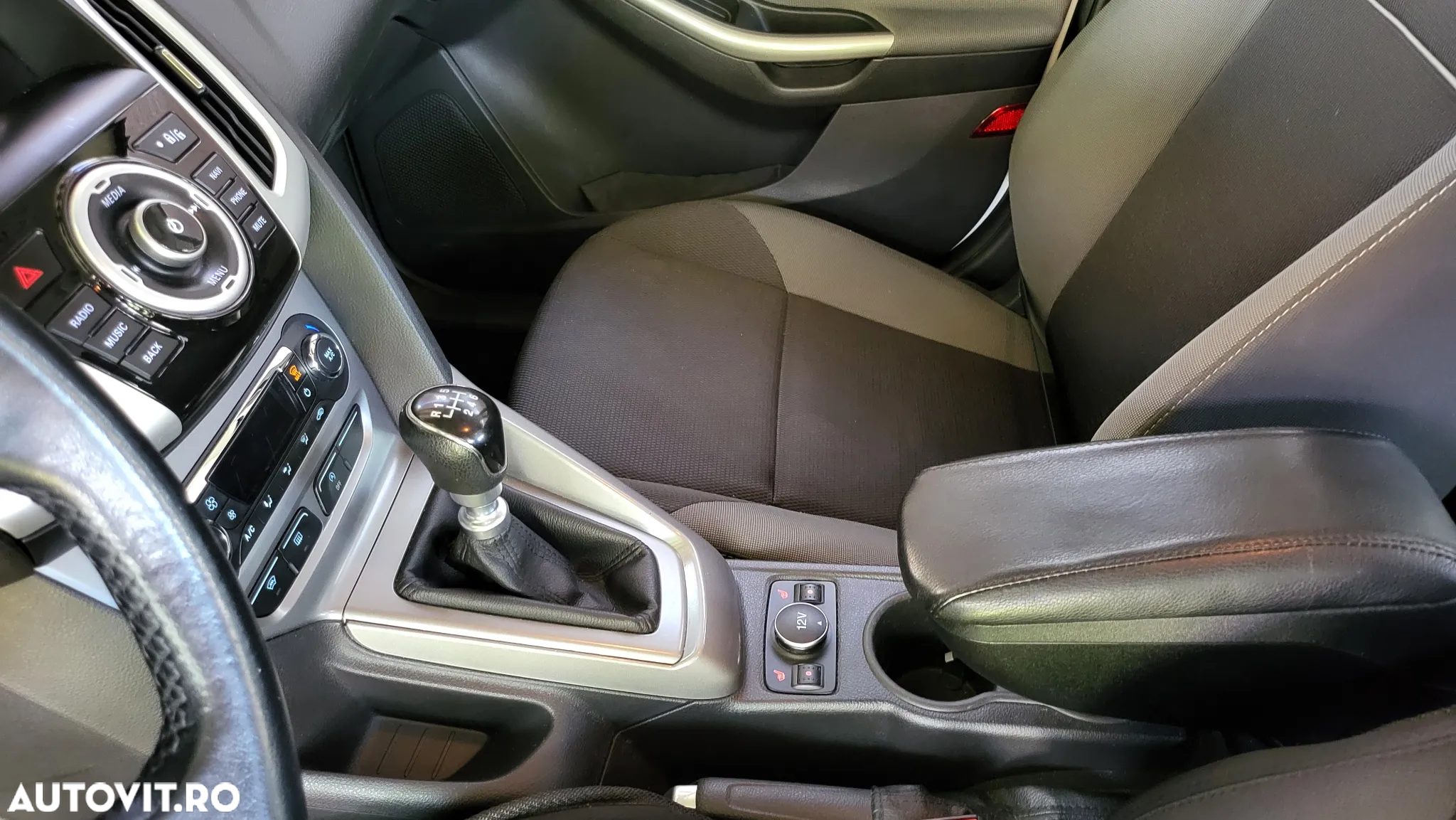 Ford Focus - 6